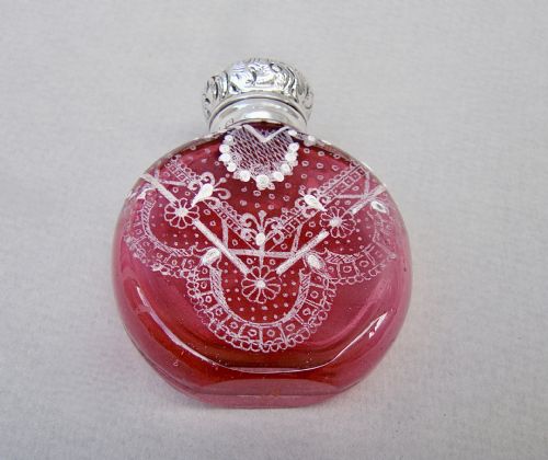 fig 1. VICTORIAN SILVER MOUNTED MOSER GLASS SCENT BOTTLE BY THE MOUSLEY BROTHERS, BIRMINGHAM 1896