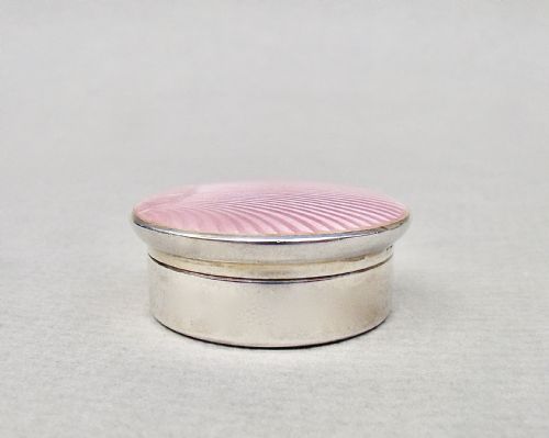 fig 1. ART DECO SILVER AND GUILLOCHE ENAMEL PILL BOX BY TURNER & SIMPSON, BIRMINGHAM 1931