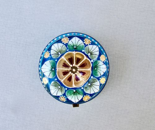 fig 1. DELIGHTFUL FRENCH TURQUOISE GLASS ENAMELLED TRINKET BOX, CIRCA 1890