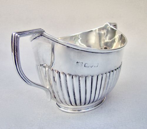 fig 1. ELEGANT GEORGE V SILVER SUGAR BOWL BY THE BARKER BROTHERS, CHESTER 1922