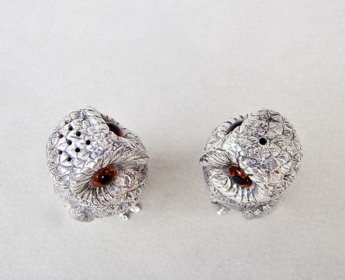 fig 3. RARE AND FABULOUS SOLID SILVER OWL CRUET SET BY TIFFANY, LONDON 1968
