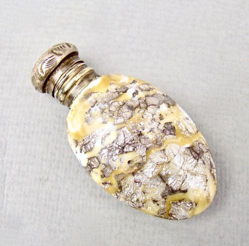 fig 1. RARE 19TH CENTURY VENETIAN GLASS SCENT BOTTLE, CIRCA 1850