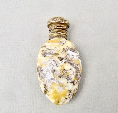 fig 2. RARE 19TH CENTURY VENETIAN GLASS SCENT BOTTLE, CIRCA 1850