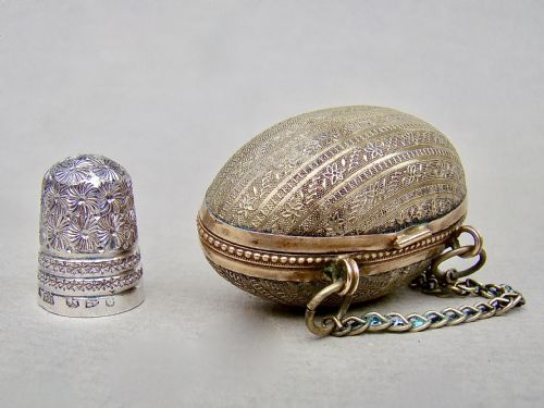 fig 2. EXQUISITE VICTORIAN CHARLES HORNER SILVER THIMBLE CASED IN ORMULU CHATELAINE EGG-SHAPED HOLDER