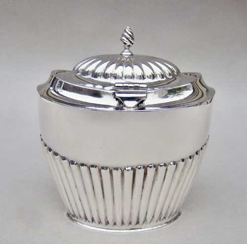 fig 2. ELEGANT EDWARDIAN SILVER TEA CADDY BY THE BARKER BROTHERS, CHESTER 1908