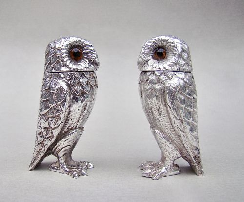 fig 1. SUPERB MID-CENTURY SOLID SILVER OWL CRUET SET BY RICHARD COMYNS, LONDON 1961 & 1963