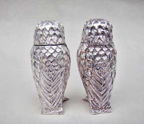 fig 3. SUPERB MID-CENTURY SOLID SILVER OWL CRUET SET BY RICHARD COMYNS, LONDON 1961 & 1963