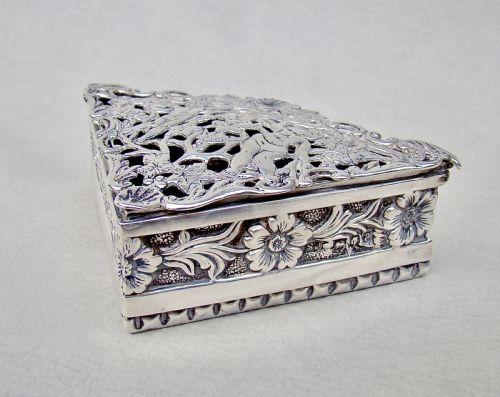 fig 2. FABULOUS VICTORIAN SILVER POT POURRI BOX BY SAMUEL JACOBS, LONDON 1896