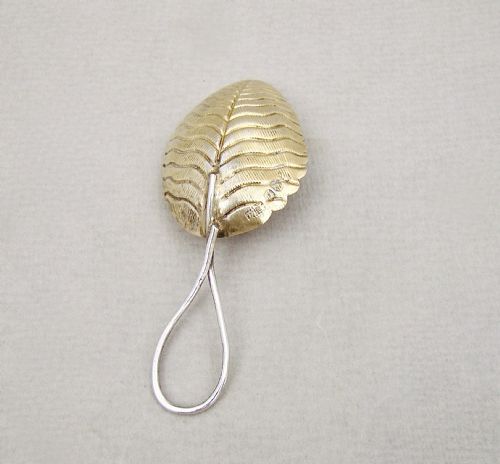 fig 2. FABULOUS GEORGIAN SILVER-GILT LEAF CADDY SPOON BY ELIZABETH MORLEY, LONDON 1802