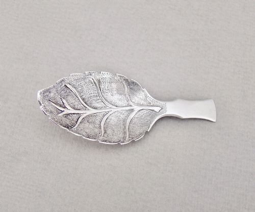 Rare Georgian Silver Leaf-shaped Silver Caddy Spoon by Robert Rutland, London 1807