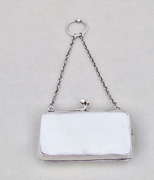 fig 2. UNUSUAL GEORGE V SILVER COCKTAIL PURSE BY HENRY CLIFFORD DAVIS, BIRMINGHAM 1917