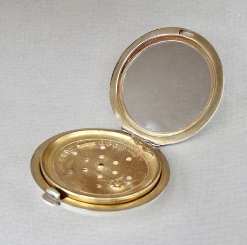 fig 3. FABULOUS ART DECO SILVER AND GUILLOCHE ENAMEL COMPACT BY CRISFORD & NORRIS, BIRMINGHAM 1931