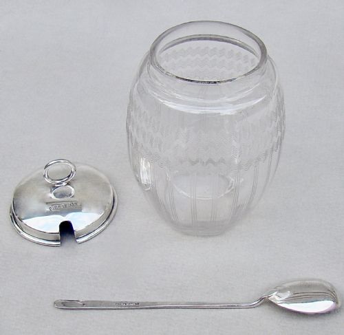 fig 2. DELIGHTFUL GEORGE V SILVER MOUNTED PRESERVE JAR & SPOONS BY GEORGE UNITE, BIRMINGHAM 1920