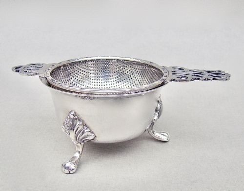 fig 1. FABULOUS MID-CENTURY SILVER TEA STRAINER & STAND BY CHATTERLEY & SON, BIRMINGHAM 1966