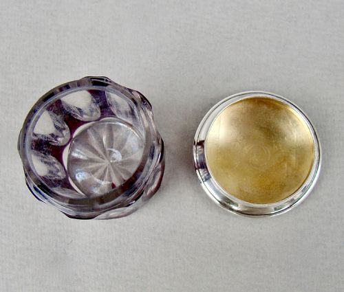 ART DECO SILVER MOUNTED OVERLAY AMETHYST GLASS ROUGE POT BY HASSET HARPER BIRMINGHAM 1922 - ADDITIONAL PHOTO 3
