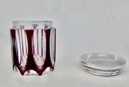ART DECO SILVER MOUNTED OVERLAY AMETHYST GLASS ROUGE POT BY HASSET HARPER BIRMINGHAM 1922 - ADDITIONAL PHOTO 4