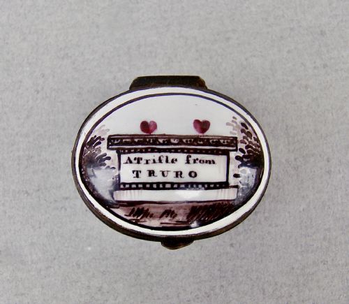 EXQUISITE GEORGIAN BILSTON ENAMEL PATCH BOX CIRCA 1780 - ADDITIONAL PHOTO 1