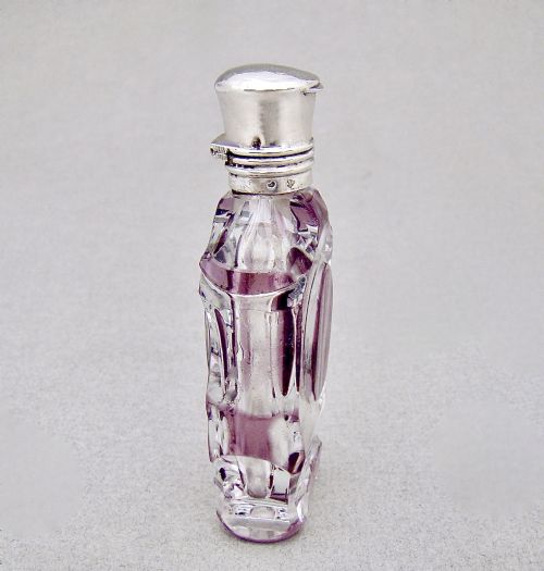 EXQUISITE 19TH C FRENCH SILVER OVERLAY AMETHYST GLASS SCENT BOTTLE CIRCA 1880 - ADDITIONAL PHOTO 1