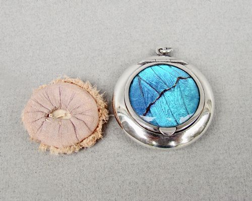 fig 2. RARE SILVER AND MORPHO BUTTERFLY WING CHATELAINE COMPACT BY LEVI & SALAMAN, BIRMINGHAM 1920
