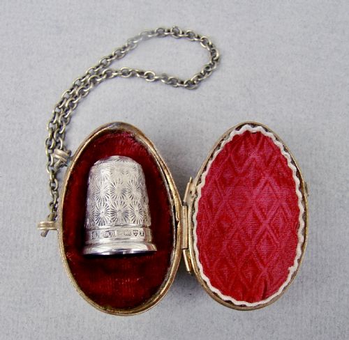 EXQUISITE CHARLES HORNER SILVER THIMBLE CASED IN ORMULU CHATELAINE EGGSHAPED HOLDER - ADDITIONAL PHOTO 1