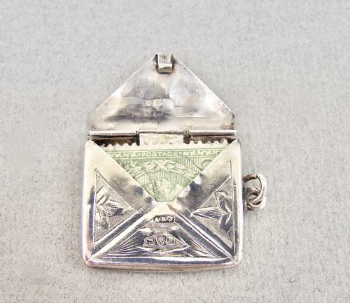 GEORGE V ENGRAVED SILVER ENVELOPE STAMP CASE BY ALBERT ERNEST JENKINS CHESTER 1913 - ADDITIONAL PHOTO 2