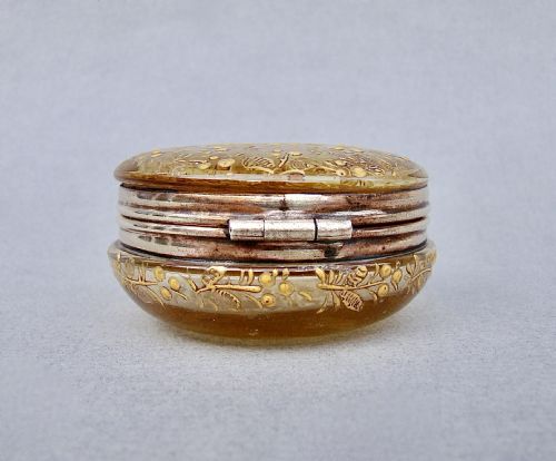 RARE 19TH C FRENCH ENAMELLED AMBER GLASS TRINKET BOX CIRCA 1890 - ADDITIONAL PHOTO 4