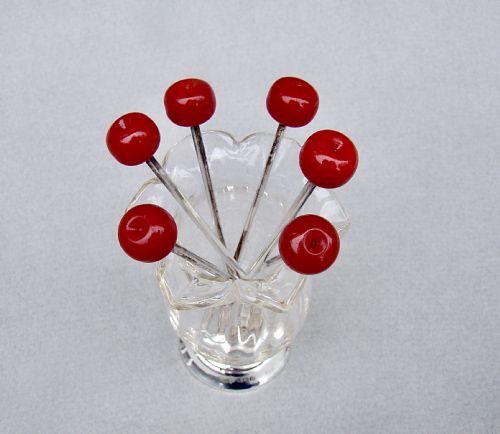 RARE SET OF SIX ART DECO SILVER CHERRY COCKTAIL STICKS LONDON 1934 IN SILVER AND CUT GLASS HOLDER - ADDITIONAL PHOTO 1