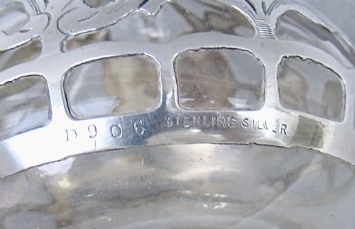ART NOUVEAU OVERLAY STERLING SILVER GLASS SCENT BOTTLE CIRCA 1900 - ADDITIONAL PHOTO 5