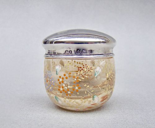 Delightful Silver & Enamelled Glass Rouge Pot by Synyer & Beddoes, Birmingham 1920
