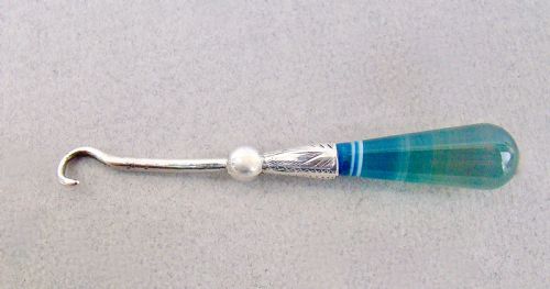 fig 1. UNUSUAL VICTORIAN SILVER & BLUE BANDED AGATE BUTTON HOOK , CIRCA 1890
