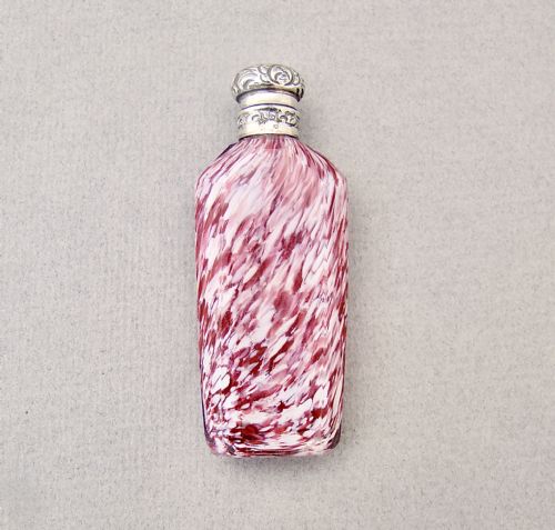 RARE 19TH C FRENCH SILVER CLICHY GLASS SCENT BOTTLE CIRCA 1870 - ADDITIONAL PHOTO 5