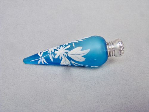 fig 1.  EDWARDIAN SILVER & ENAMELLED FROSTED GLASS SCENT BOTTLE BY GEORGE EDWIN WALTON, BIRMINGHAM 1907