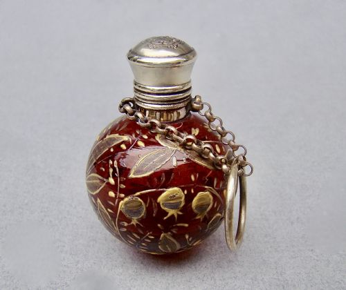 Charming 19th. C French Moser Glass Chatelaine Scent Bottle, Circa 1890