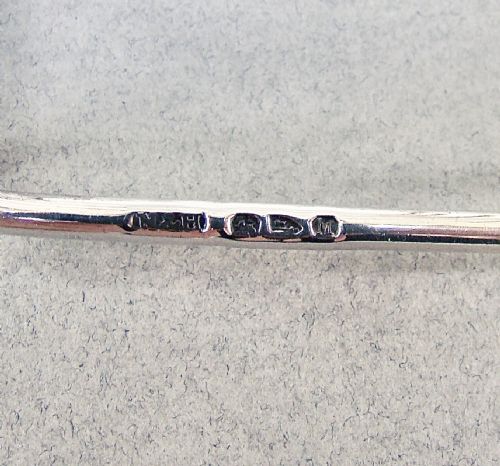 fig 3. GOOD VICTORIAN SOLID SILVER TOAST RACK BY NATHAN & HAYES, CHESTER 1895