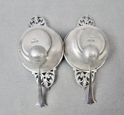 UNUSUAL CASED PAIR OF SILVER QUAICH NOVELTY SALTS BY JOSIAH WILLIAMS CO LONDON 1917 - ADDITIONAL PHOTO 6