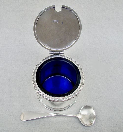 fig 3. FABULOUS EARLY VICTORIAN SILVER DRUM MUSTARD POT BY CHARLES & GEORGE FOX, LONDON 1843
