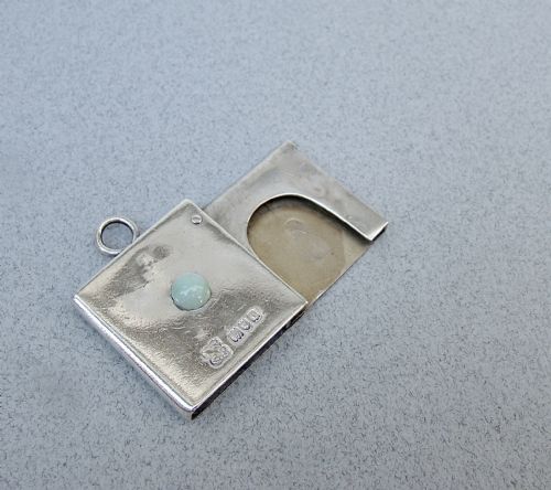 RARE EDWARDIAN SILVER SWIVEL STAMP CASE BY W G NEAL LONDON 1901 - ADDITIONAL PHOTO 3