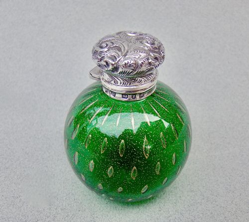 fig 1. VICTORIAN SILVER MOUNTED MURANO GLASS SCENT BOTTLE BY THE MOUSLEY BROTHERS, BIRMINGHAM 1898