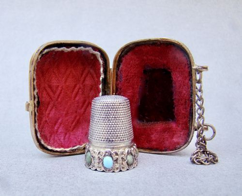 EXQUISITE 19TH C FRENCH SILVER STONE SET THIMBLE IN ORMULU CHATELAINE CASE - ADDITIONAL PHOTO 1