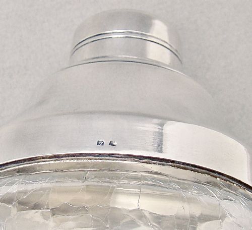 FABULOUS FRENCH ART DECO SILVER PLATED CRACKLE GLASS COCKTAIL SHAKER CIRCA 1930 - ADDITIONAL PHOTO 5