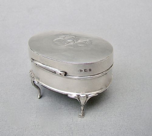 EDWARDIAN SILVER REYNOLDS' ANGELS JEWELLERY BOX BY WILLIAM COMYNS LONDON 1909 - ADDITIONAL PHOTO 4