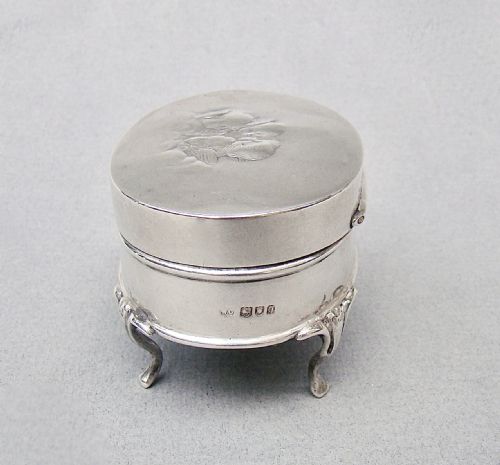 EDWARDIAN SILVER REYNOLDS' ANGELS JEWELLERY BOX BY WILLIAM COMYNS LONDON 1909 - ADDITIONAL PHOTO 5