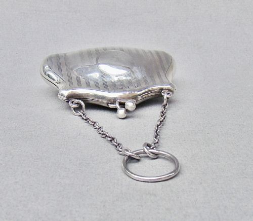 DELIGHTFUL GEORGE V SILVER COCKTAIL PURSE BY THE BOOTS COMPANY BIRMINGHAM 1918 - ADDITIONAL PHOTO 5