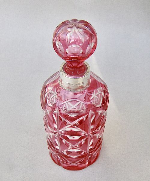 FABULOUS SILVER MOUNTED BOHEMIAN CRANBERRY GLASS SCENT BOTTLE BY HAROLD BUSHELL CO BIRMINGHAM 1915 - ADDITIONAL PHOTO 1
