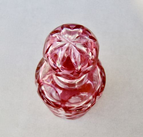 FABULOUS SILVER MOUNTED BOHEMIAN CRANBERRY GLASS SCENT BOTTLE BY HAROLD BUSHELL CO BIRMINGHAM 1915 - ADDITIONAL PHOTO 4