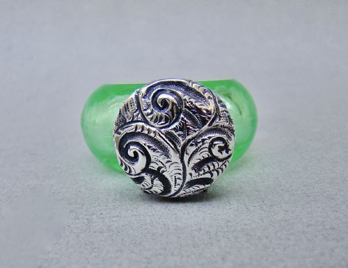 fig 3. UNUSUAL VICTORIAN SILVER MOUNTED URANIUM GLASS SCENT BOTTLE BY CHARLES MAY, BIRMINGHAM 1900