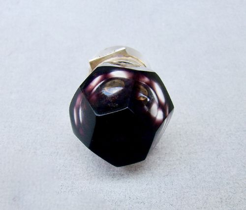 RARE VICTORIAN SILVER AMETHYST GLASS VINAIGRETTE CIRCA 1890 - ADDITIONAL PHOTO 5