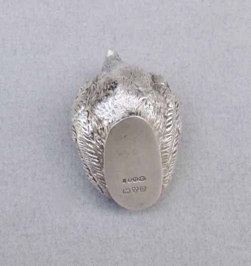 EDWARDIAN SILVER FLEDGLING PIN CUSHION BY SAMPSON MORDAN CHESTER 1904 - ADDITIONAL PHOTO 5