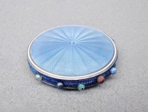 RARE GEORGE V SILVER AND GUILLOCHE ENAMEL PIN CUSHION CIRCA 1910 - ADDITIONAL PHOTO 5