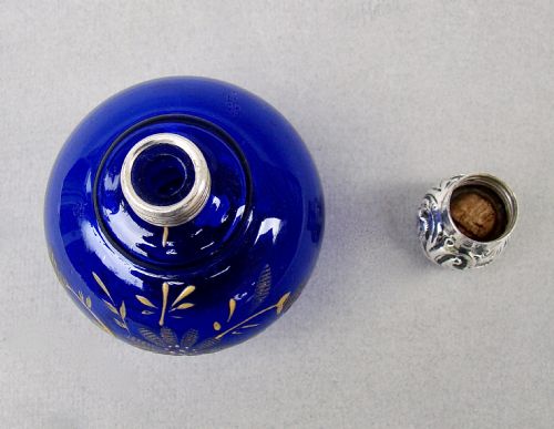 fig 3. EDWARDIAN SILVER LIDDED BRISTOL BLUE ENAMELLED GLASS SCENT BOTTLE BY CHARLES MAY, BIRMINGHAM 1907